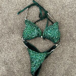 HANDMADE COMPETITION BIKINI